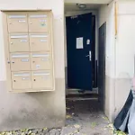 Privee Non Verrouillee Dans Un Partage - Avec Chien ホームステイ